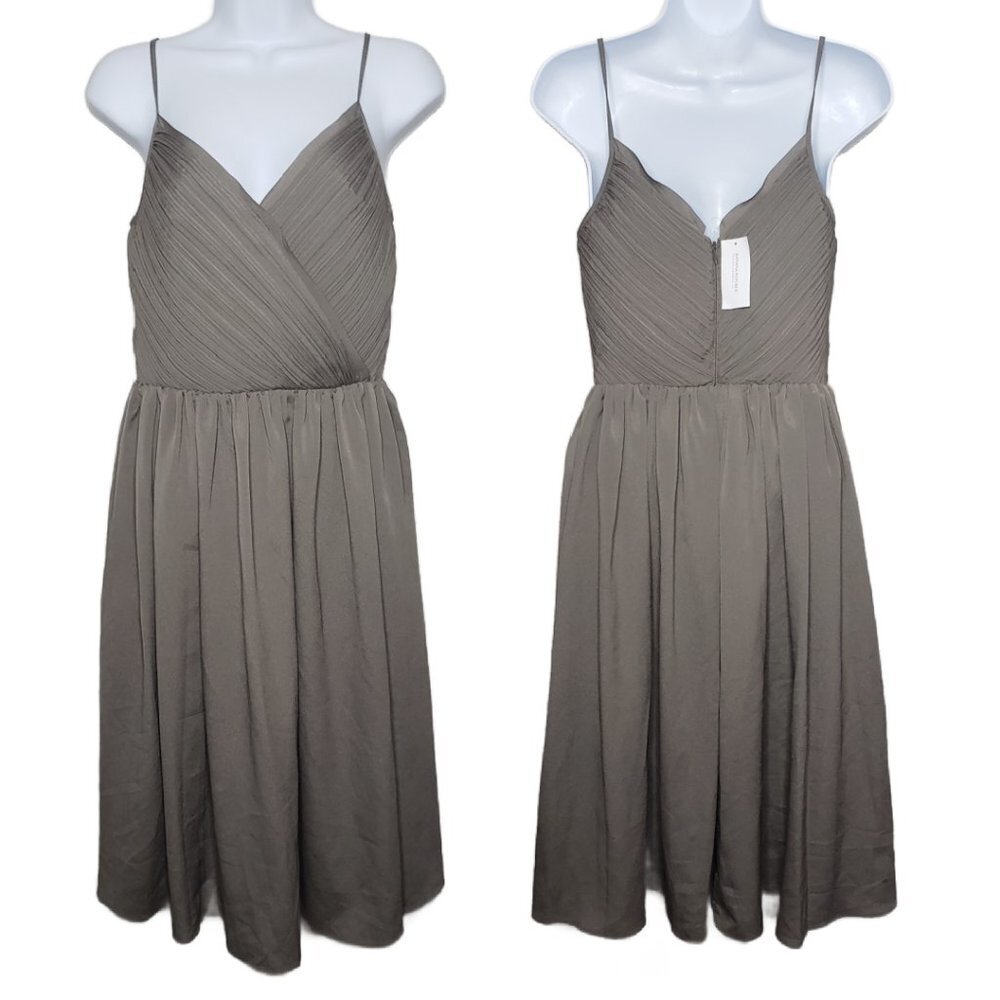 NWT Banana Republic 2 Taupe V-neck Sleeveless Gathered Texture Dress (1301)